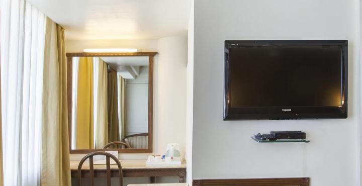 Comfort Inn President Near Ahmedabad Junction Station Ngoại thất bức ảnh
