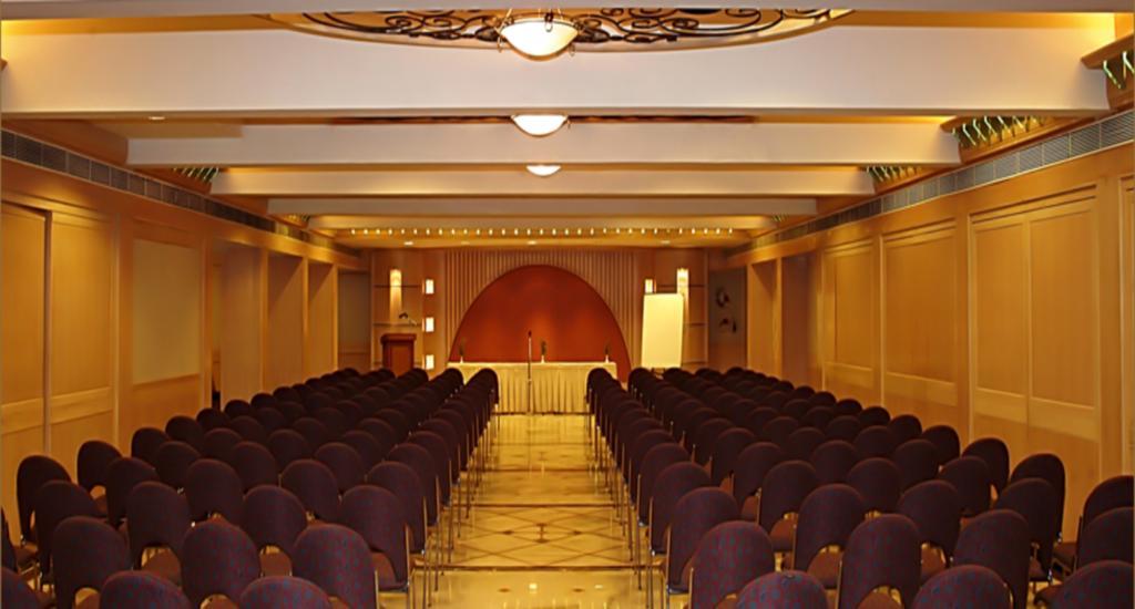 Comfort Inn President Near Ahmedabad Junction Station Ngoại thất bức ảnh
