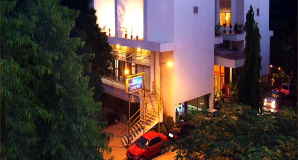 Comfort Inn President Near Ahmedabad Junction Station Ngoại thất bức ảnh